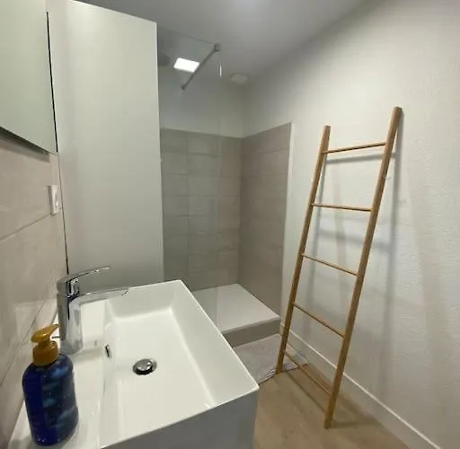 N3 Avec Place De Parking Gratuite *